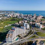 Outstanding Penthouse With Amazing Sea Views