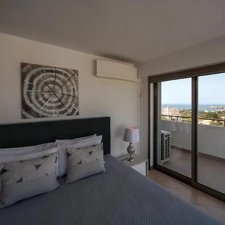 Outstanding Penthouse With Amazing Sea Views