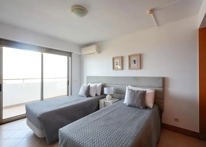 Outstanding Penthouse With Amazing Sea Views * Портиман