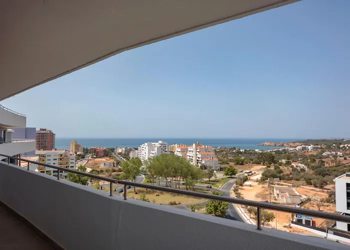 Апартаменты Outstanding Penthouse With Amazing Sea Views *