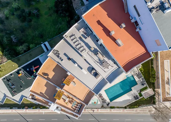 Outstanding Penthouse With Amazing Sea Views