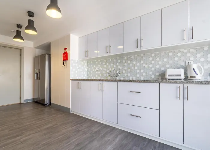 Outstanding Penthouse With Amazing Sea Views Апартаменты *