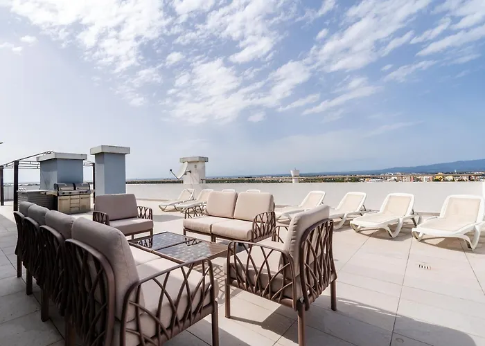 Outstanding Penthouse With Amazing Sea Views Портиман