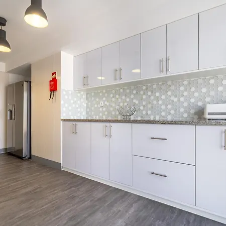 Outstanding Penthouse With Amazing Sea Views アパート *